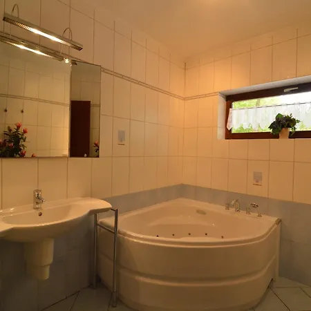 Holiday home Holiday Home In Thirimont With Valley Views, Cleaning Included Thirimont
