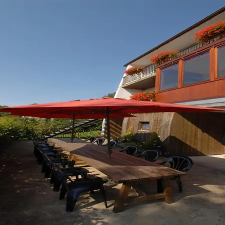 Panoramic Retreat, Thirimont, Cleaning Included Holiday home